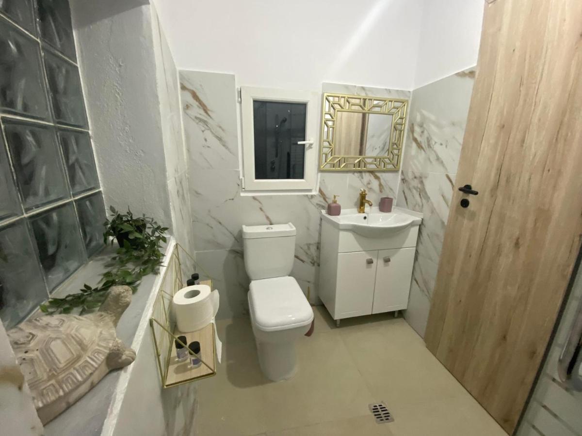 Popi'S Apartment Goníai Екстериор снимка